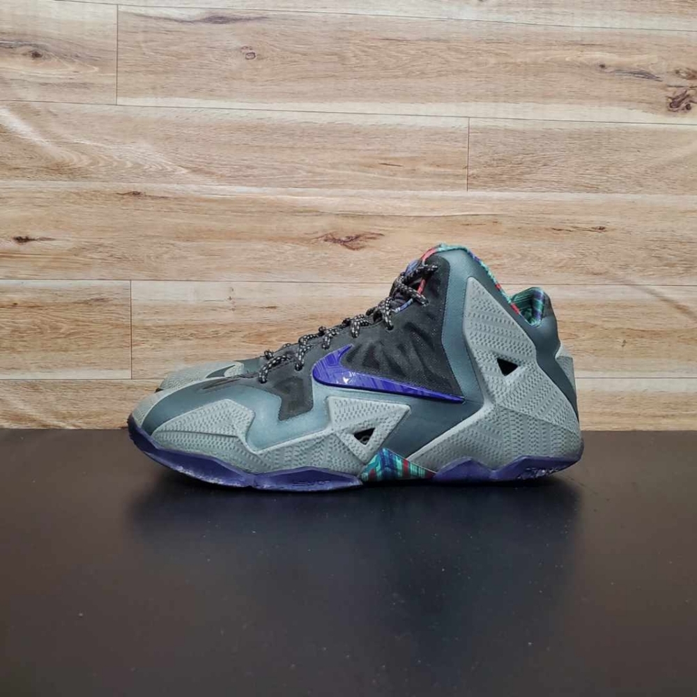 Nike Lebron 11 Terracotta Warrior Gray Shoes Women's Size 8.5 - Picture 2 of 10